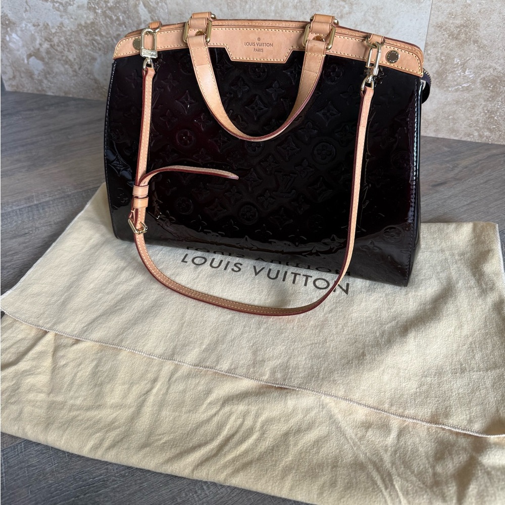 Louis Vuitton Brea GM in Amarante Vernis